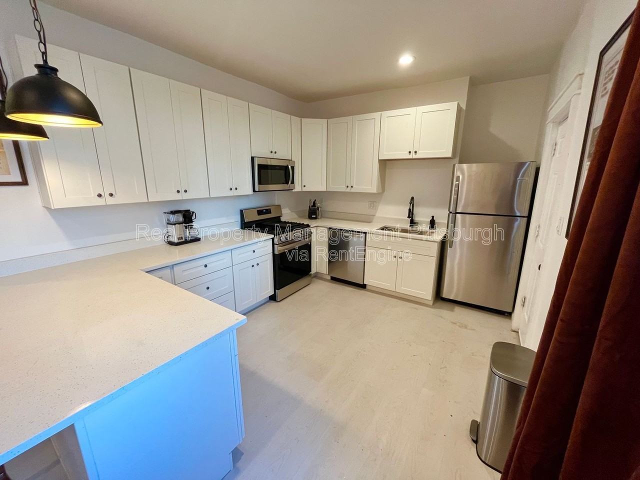 2019 E Beckert Ave #2 - Photo 2 of 22