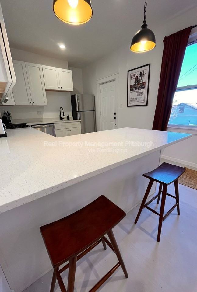 2019 E Beckert Ave #2 - Photo 5 of 22