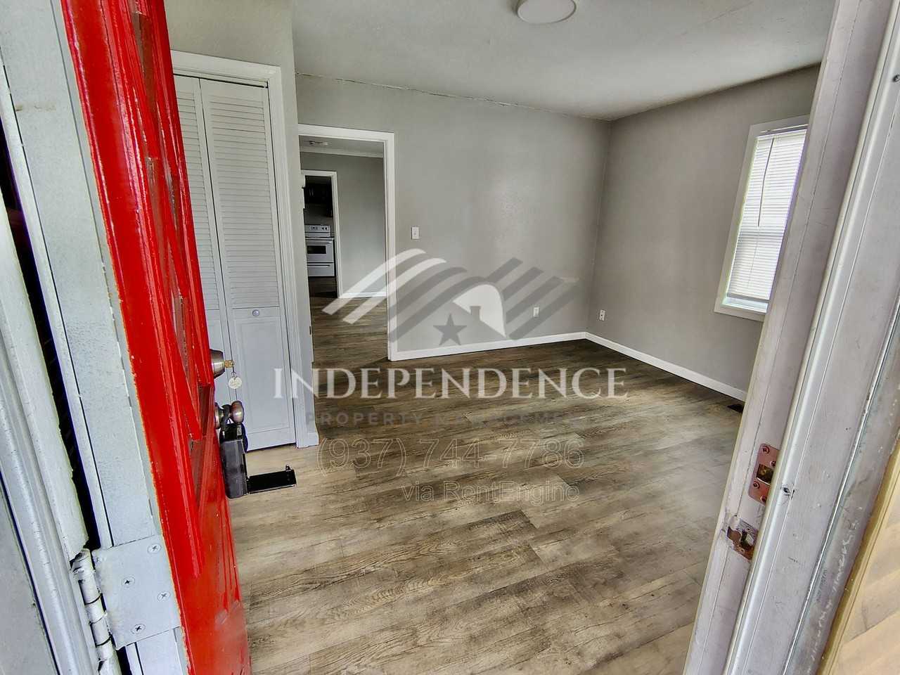 3217 Finley St #B - Photo 2 of 17