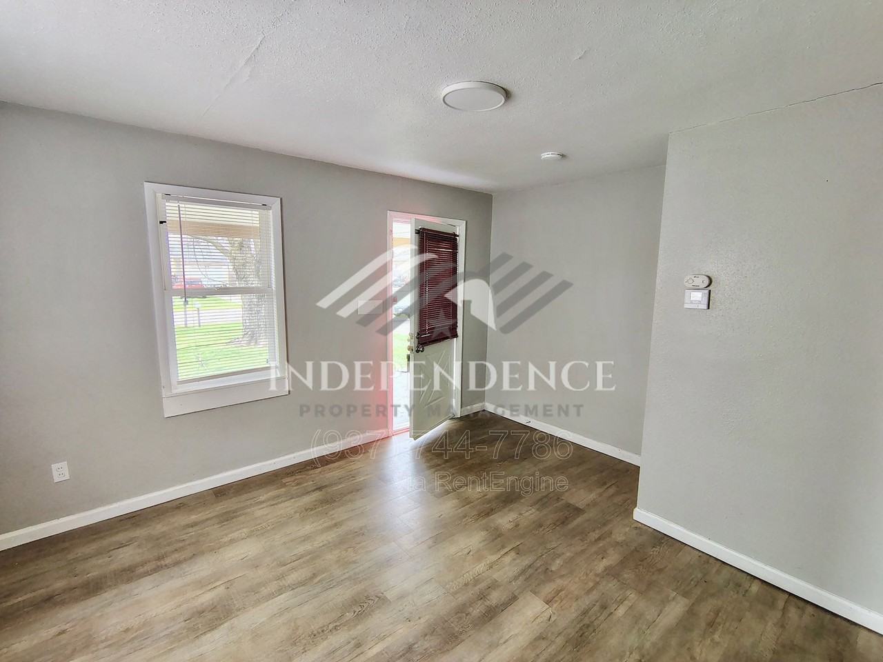 3217 Finley St #B - Photo 3 of 17