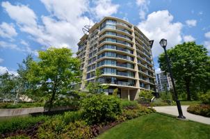 featured image of 683 Victoria Pk W