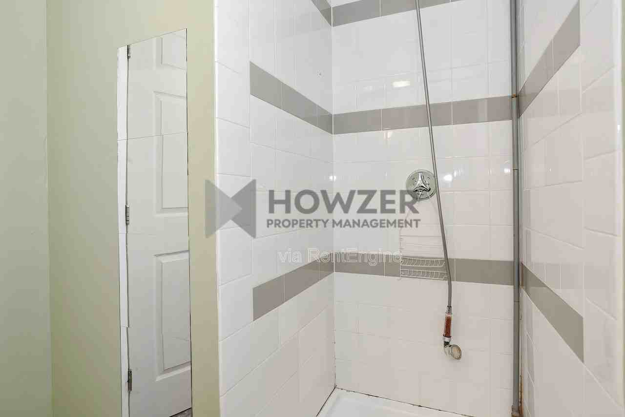 121 -127 Park Street #127 - Photo 5 of 28