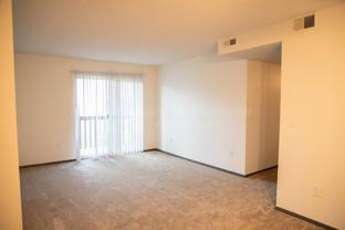 105 W Gold Coast Rd #6 - Photo 1 of 1