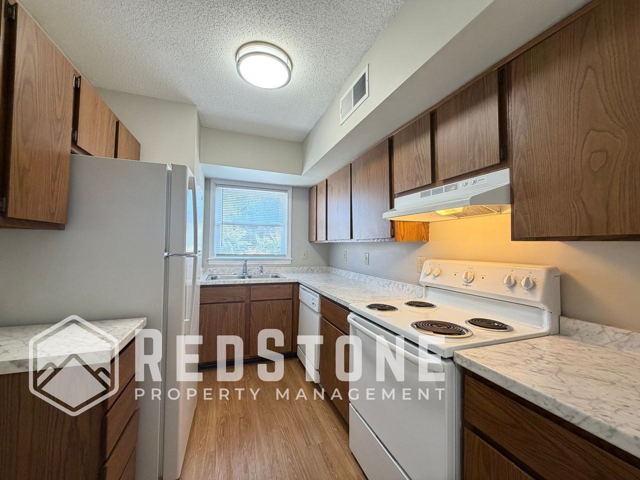 727 S Broad St #F - Photo 5 of 21