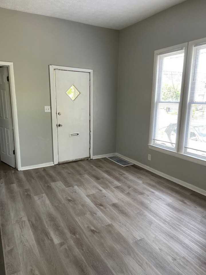 592 E 3rd Ave - Photo 2 of 7