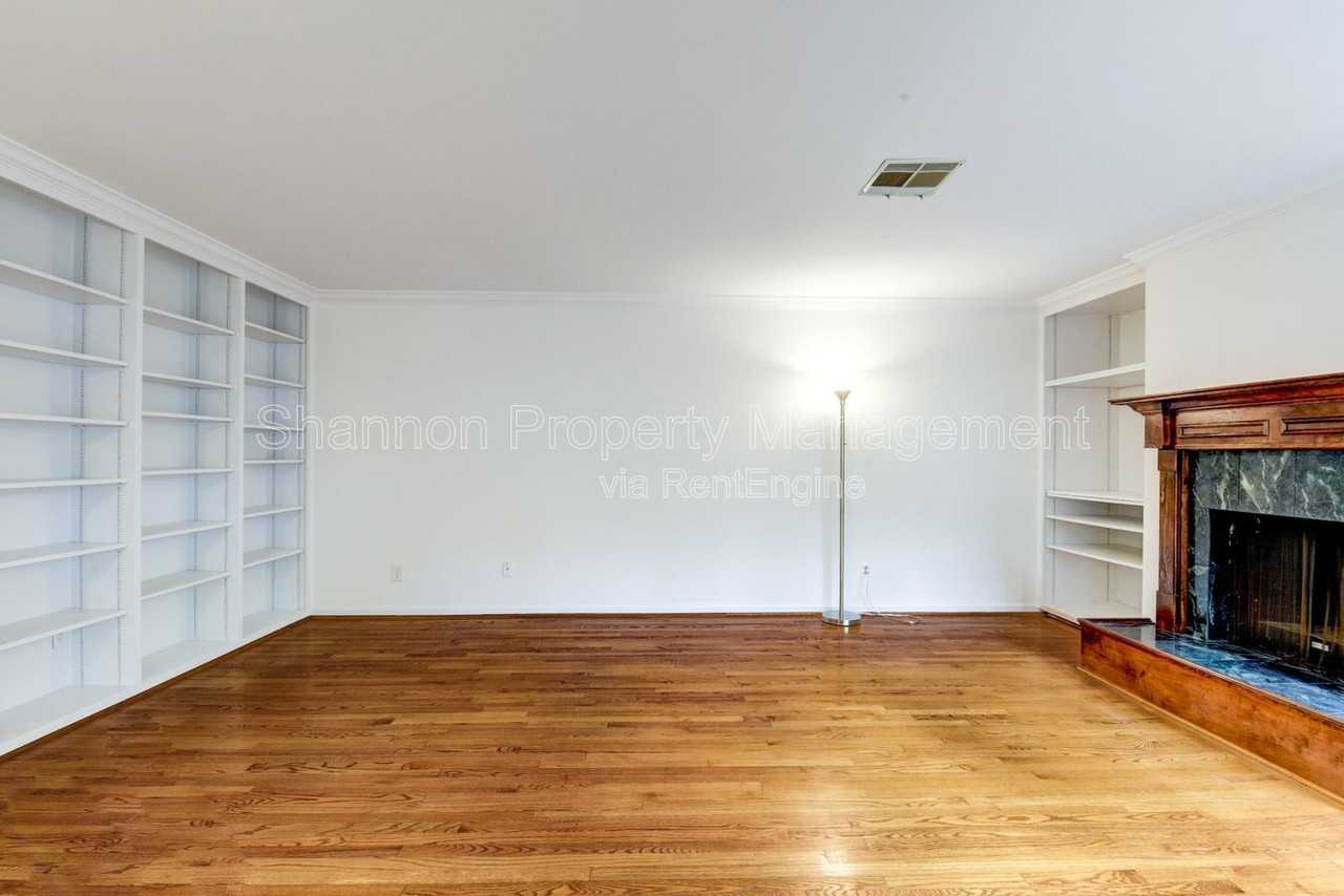 928 W Main St - Photo 6 of 23