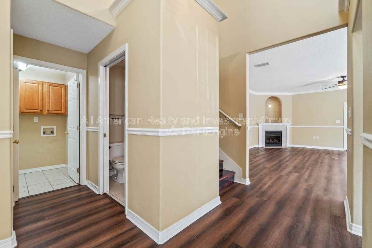 1946 Kadima Cir - Photo 3 of 28