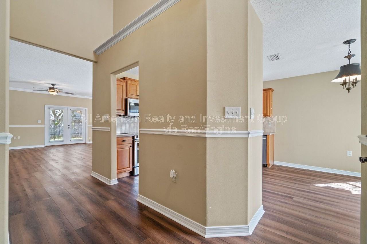 1946 Kadima Cir - Photo 4 of 28