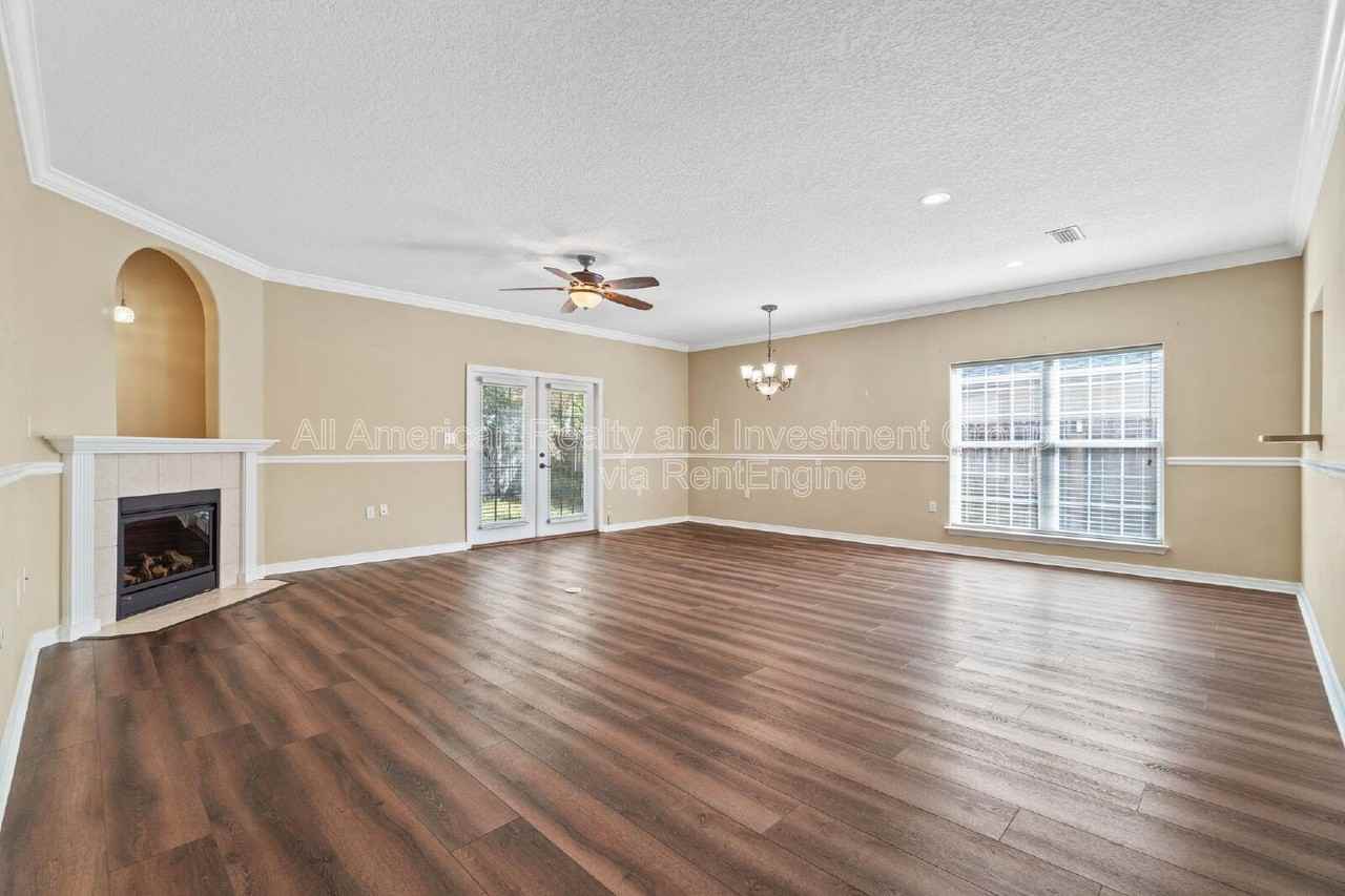 1946 Kadima Cir - Photo 5 of 28