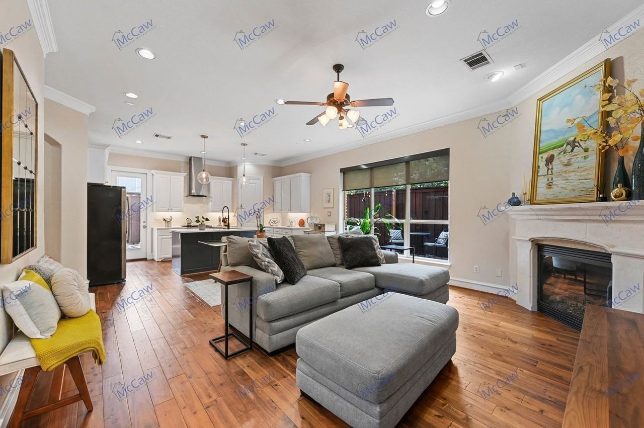 5211 Mission Ave - Photo 5 of 47