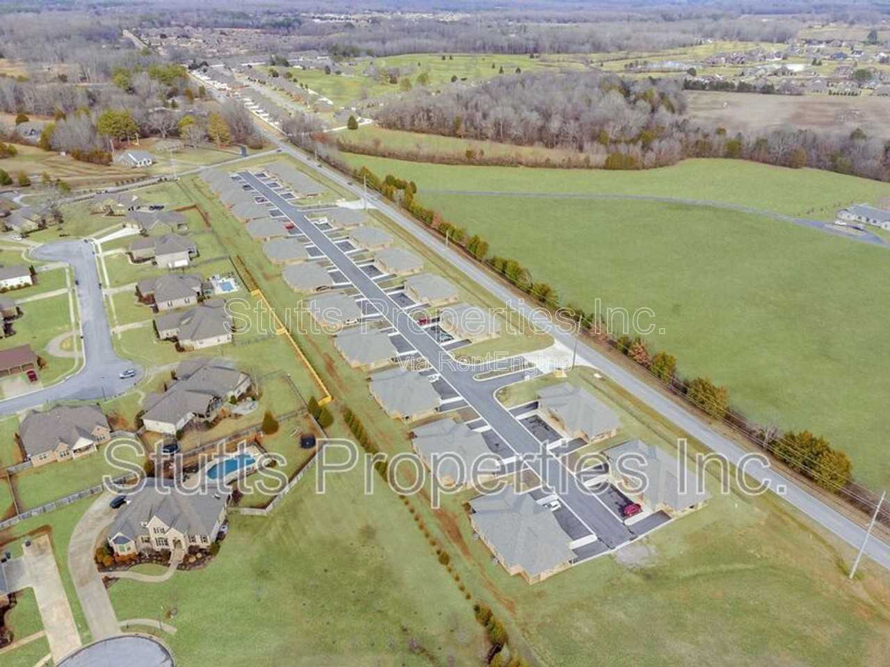 103 Bentbrook Pl - Photo 4 of 9