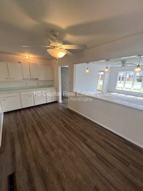 2349 Clark Ave - Photo 5 of 24