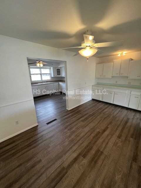 2349 Clark Ave - Photo 6 of 24