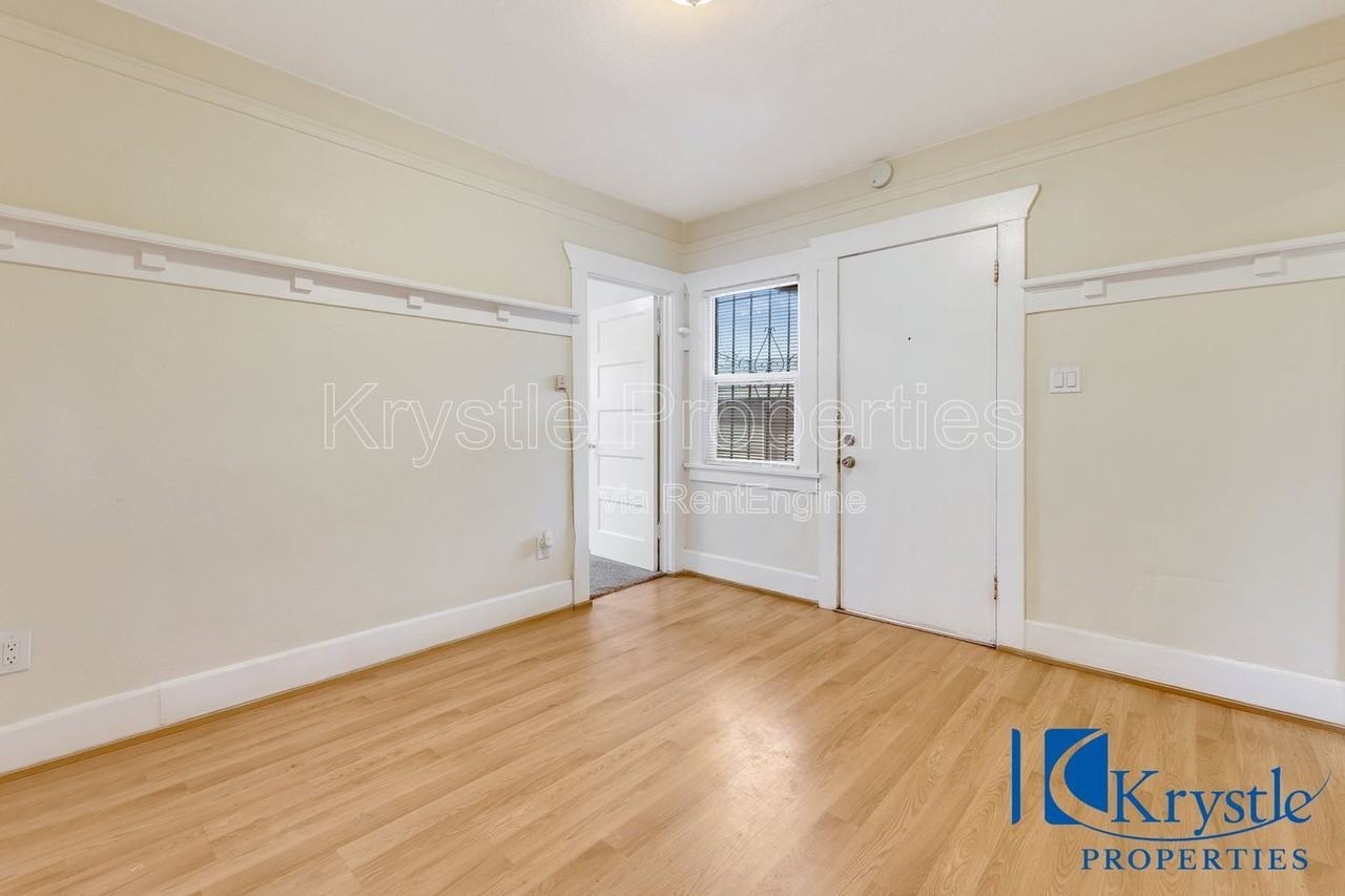 1117 Sutter St - Photo 7 of 16