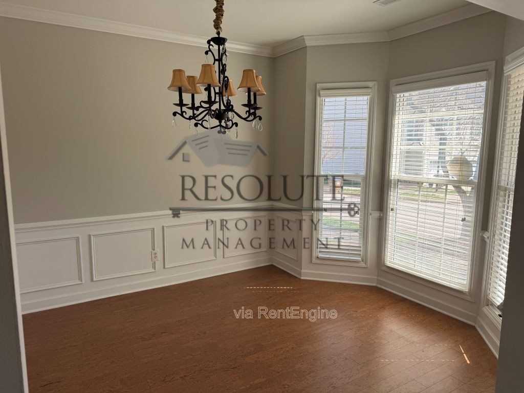 303 Sugar Maple Ave - Photo 5 of 35