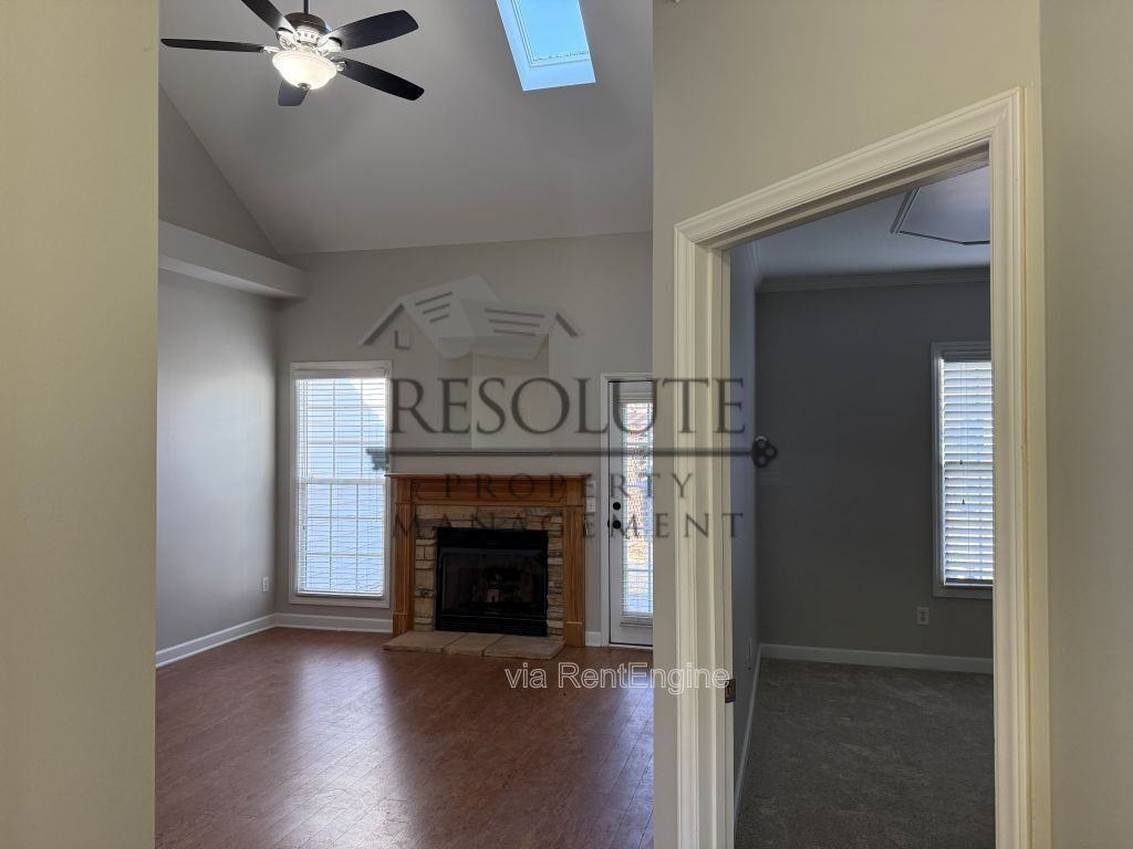 303 Sugar Maple Ave - Photo 7 of 35