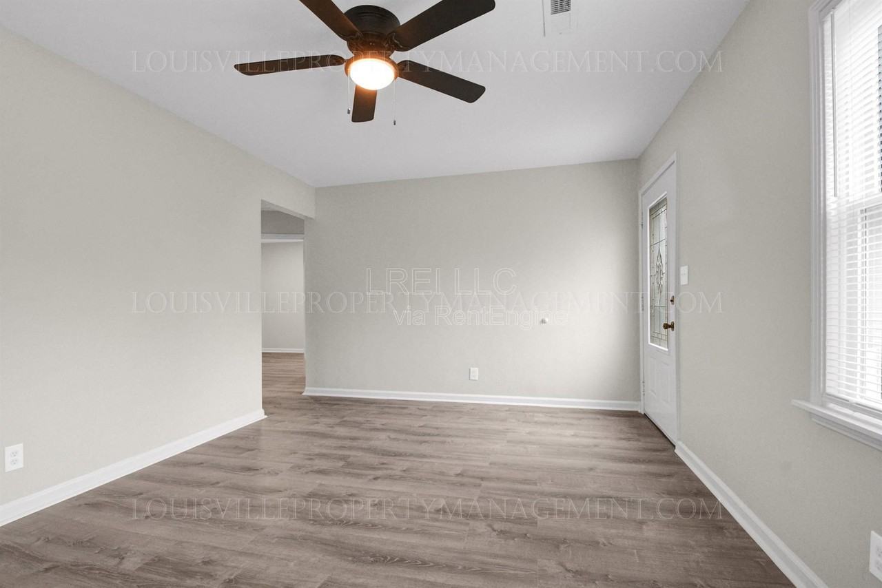 3605 Parthenia Ave - Photo 2 of 18