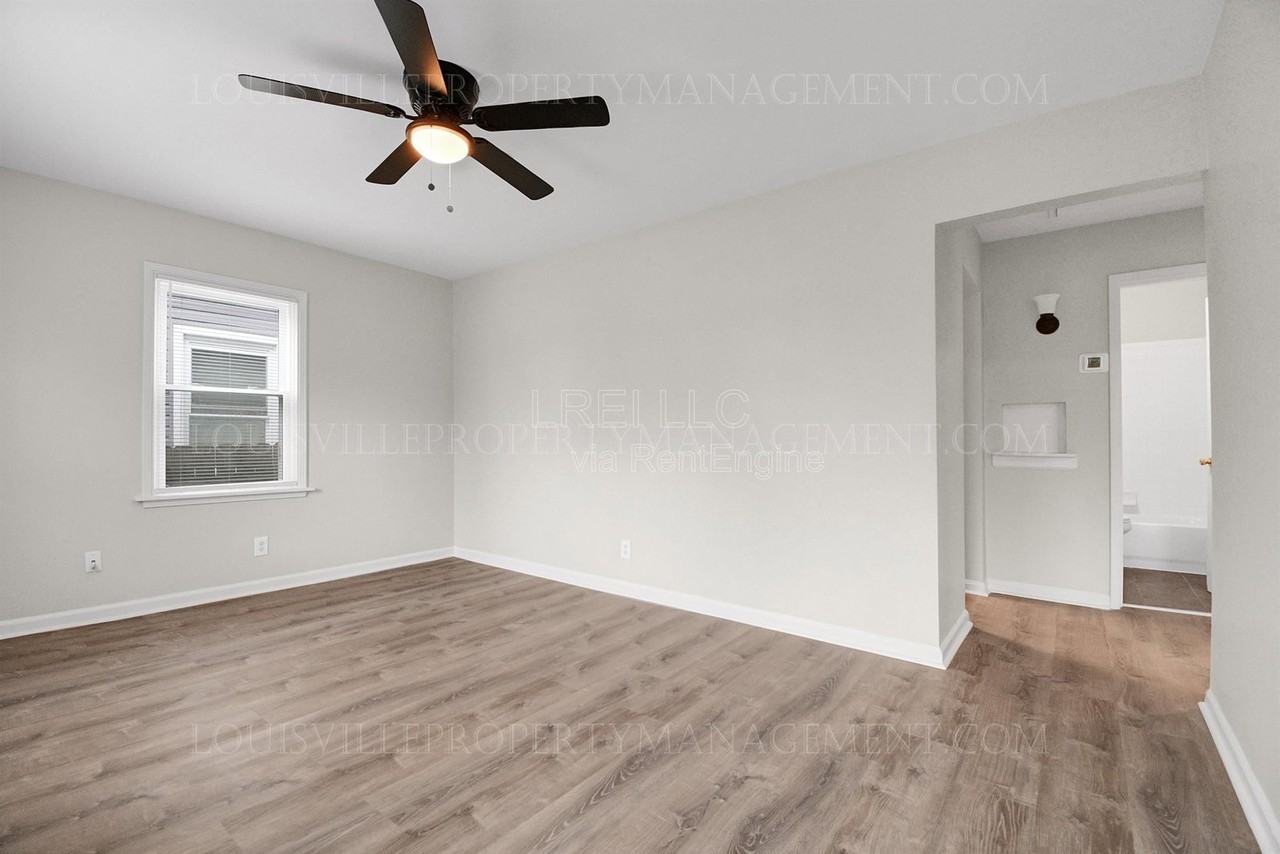 3605 Parthenia Ave - Photo 3 of 18