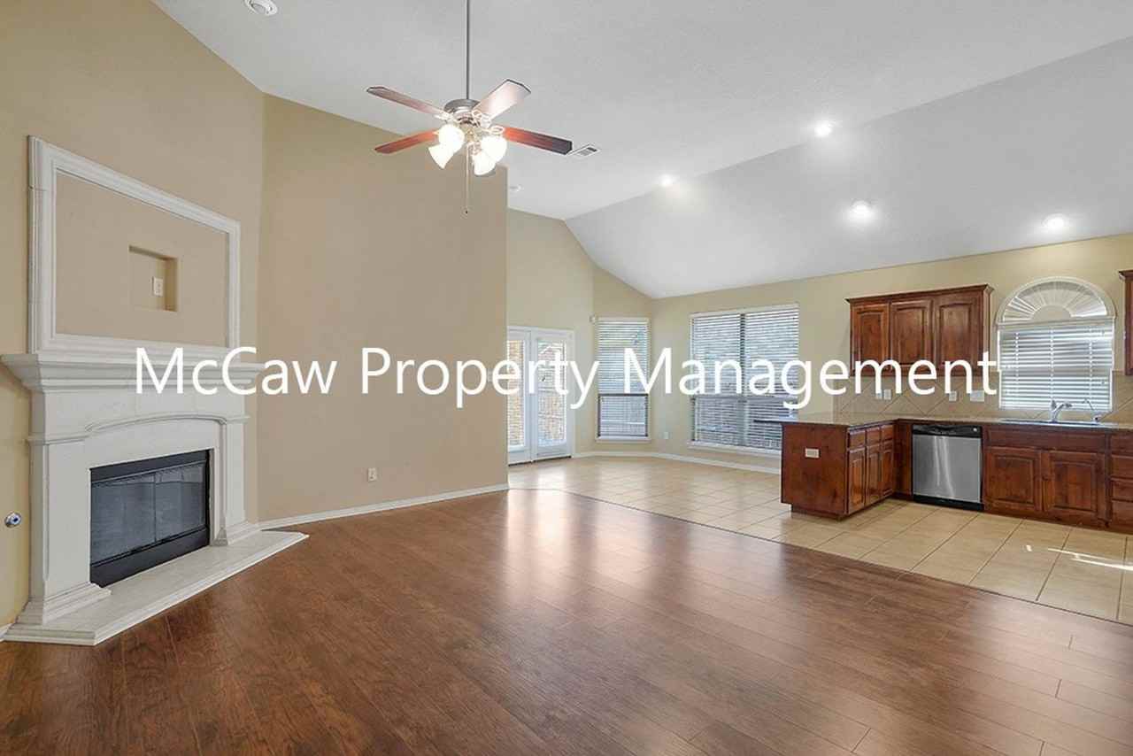 11928 Sundog Way - Photo 3 of 19