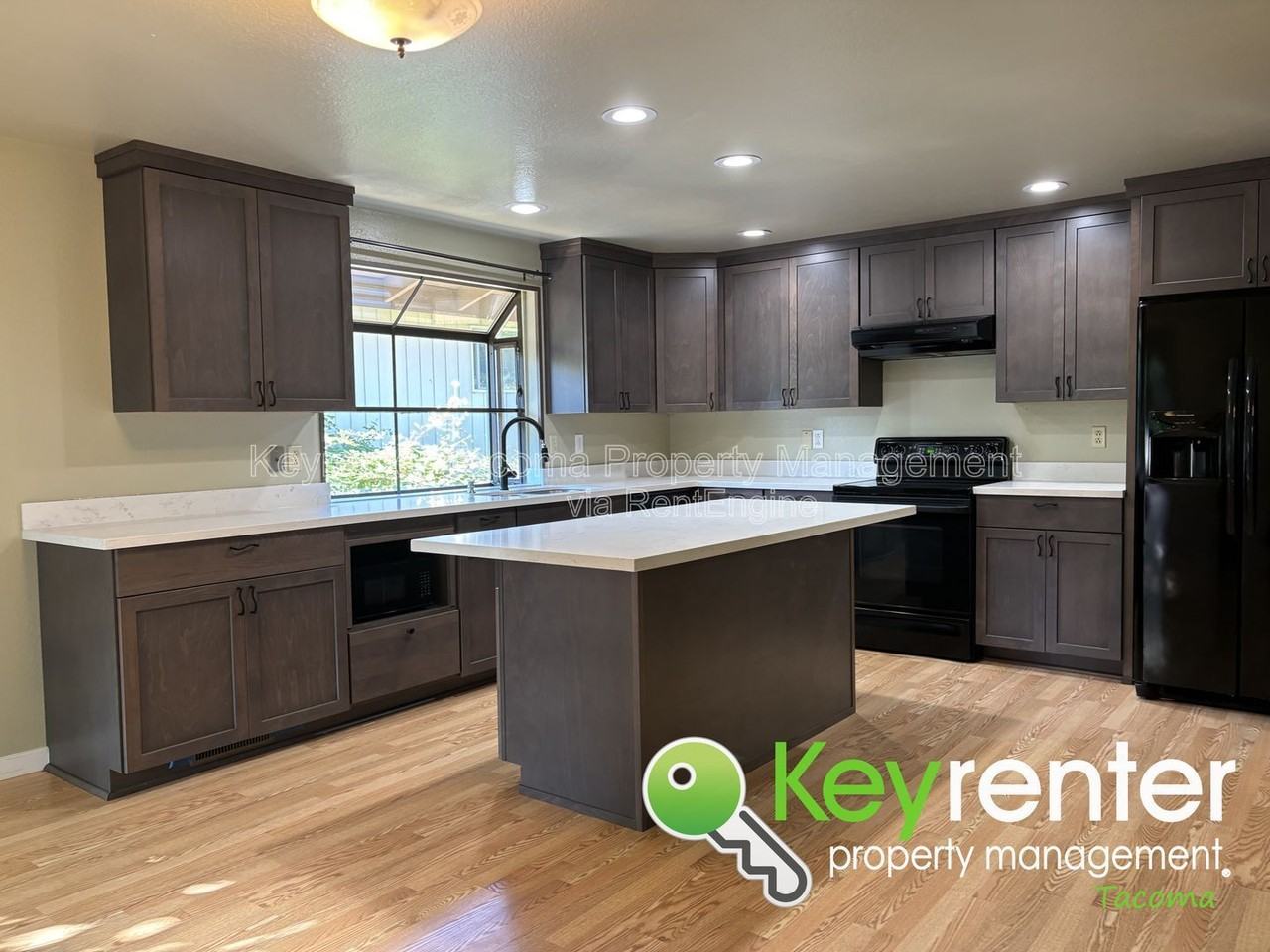 2722 Cambridge Dr - Photo 5 of 25