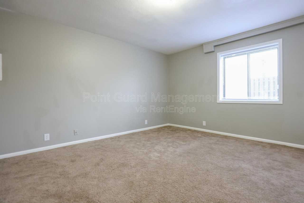 2706 N 75th St #2708-14 - Photo 6 of 11