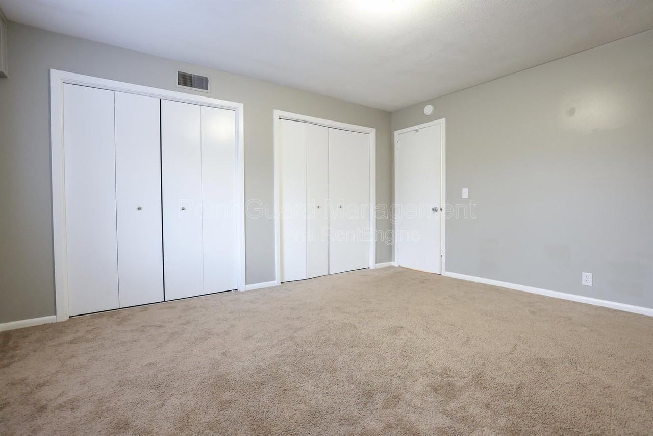 2706 N 75th St #2708-14 - Photo 7 of 11