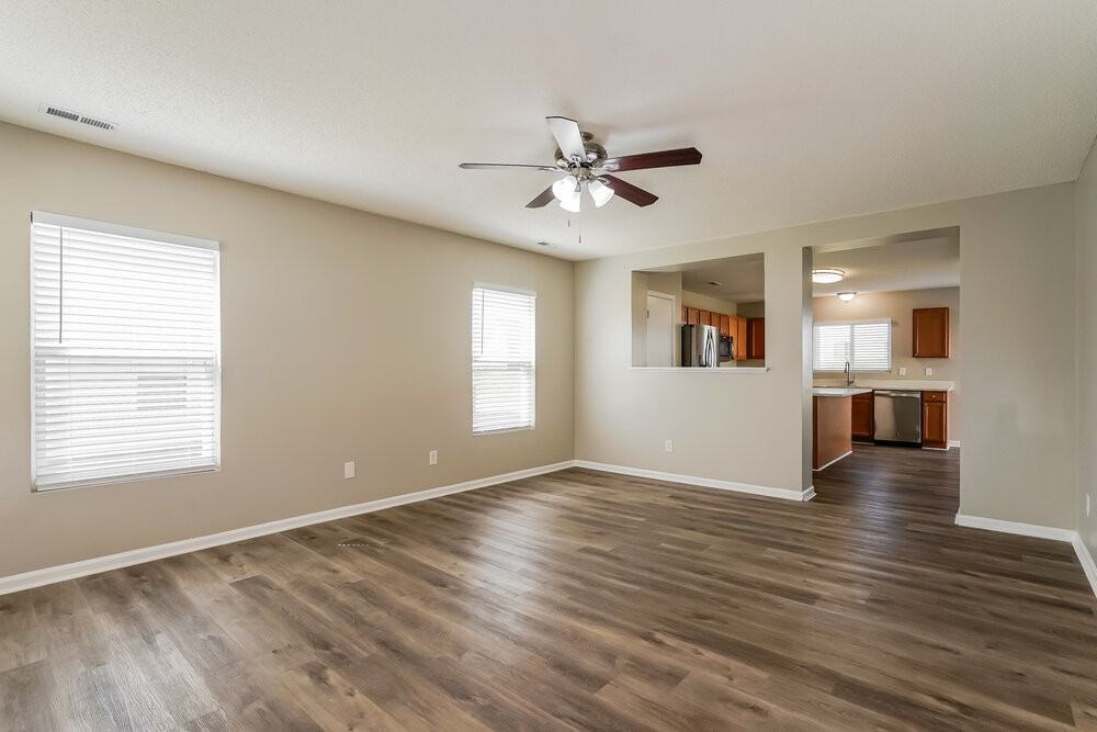 3752 Tryon Ridge Dr - Photo 5 of 17