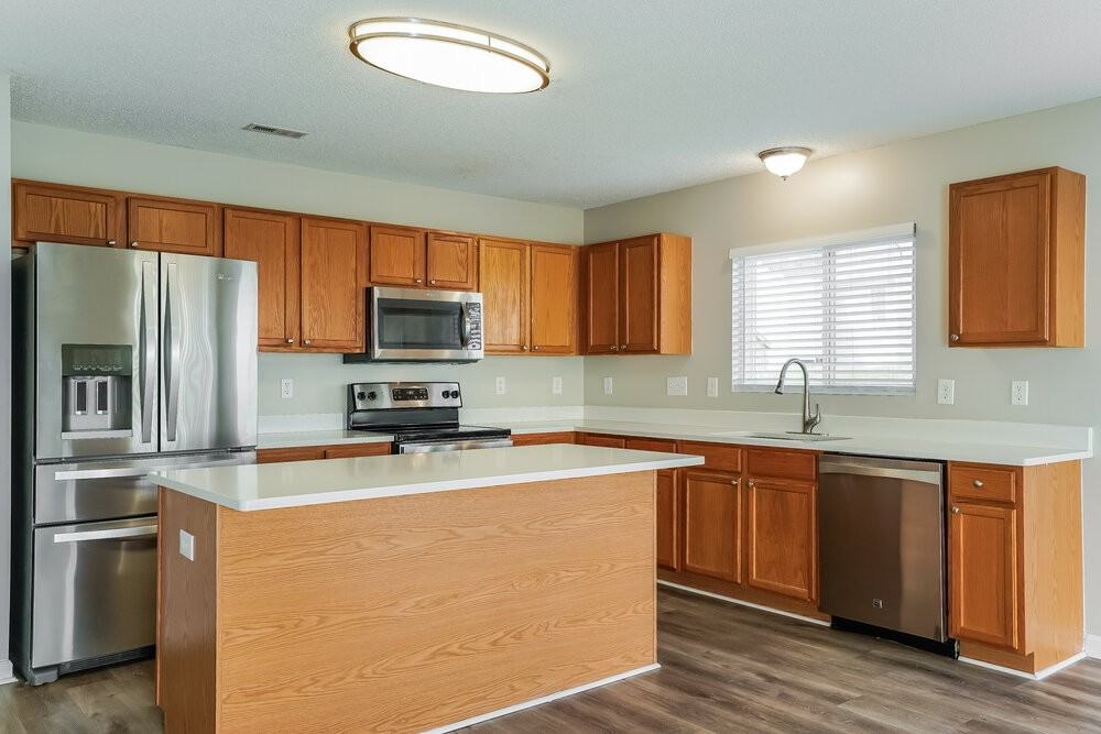 3752 Tryon Ridge Dr - Photo 7 of 17