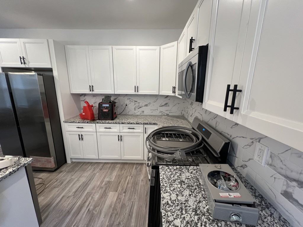 2 E 24th St - Photo 2 of 19