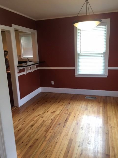 530 Hickman Rd - Photo 4 of 13