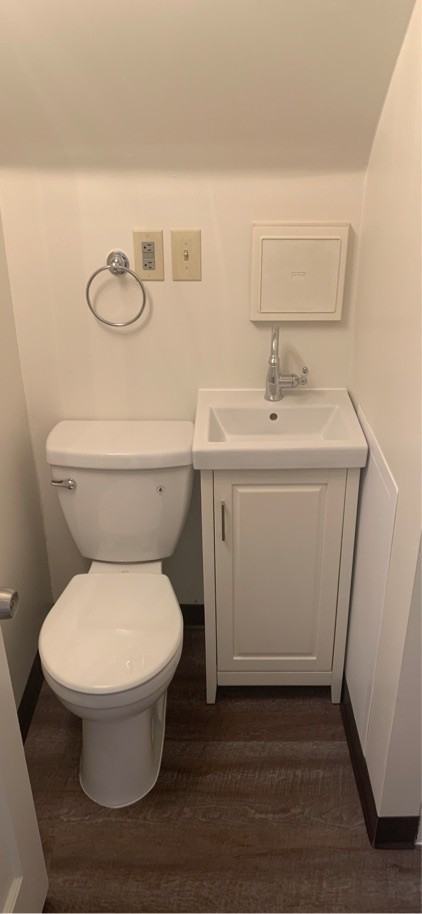 504 3rd Ave S #3 - Photo 2 of 6