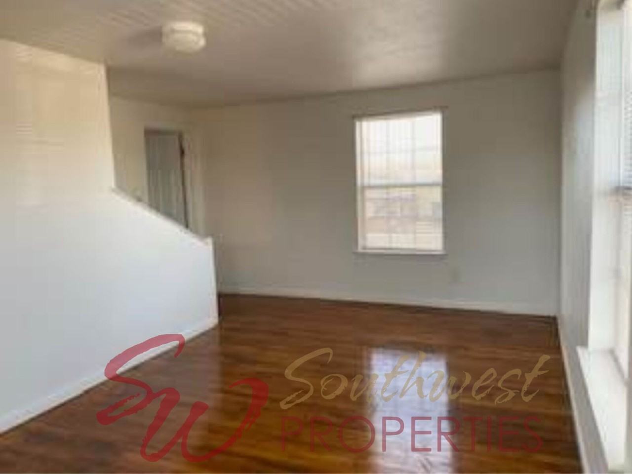 161 S Floral St - Photo 5 of 15