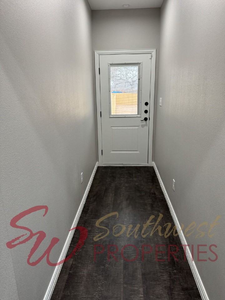 485 S First Ave #101 - Photo 2 of 32