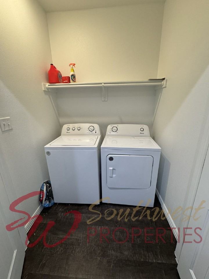 485 S First Ave #101 - Photo 3 of 32