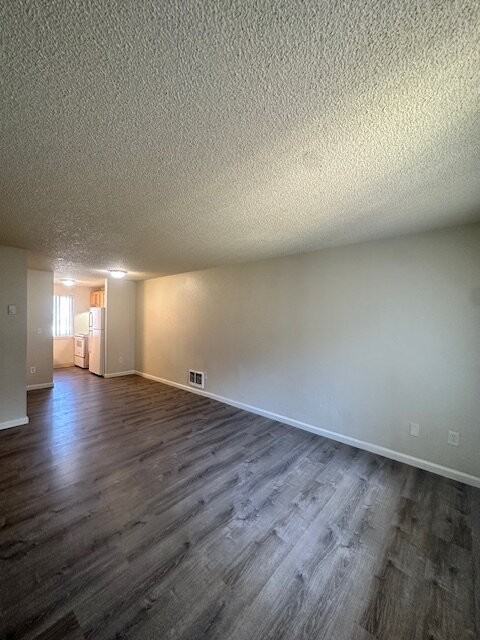 17450 Se Powell Blvd - Photo 4 of 12
