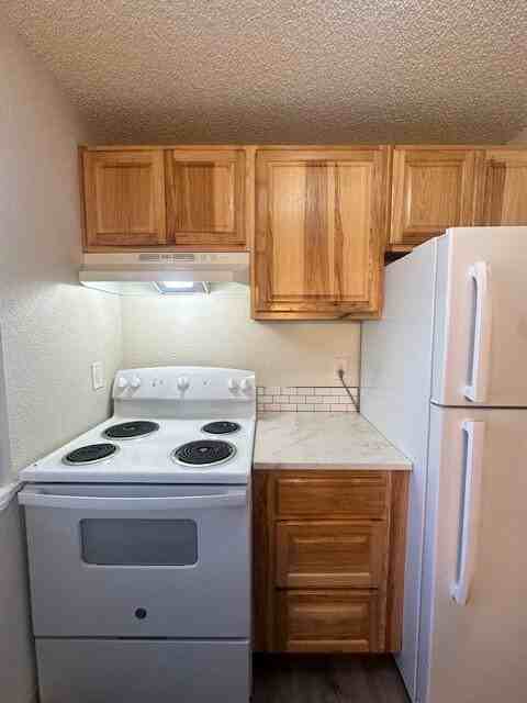 17450 Se Powell Blvd - Photo 7 of 12