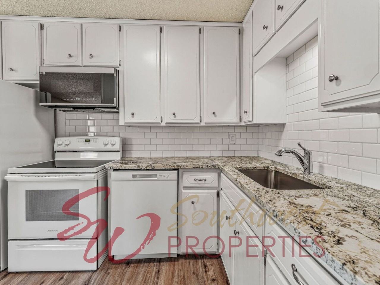 1373 W Mcneill St #B - Photo 2 of 21