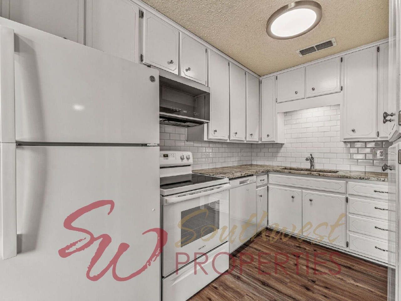 1373 W Mcneill St #B - Photo 4 of 21