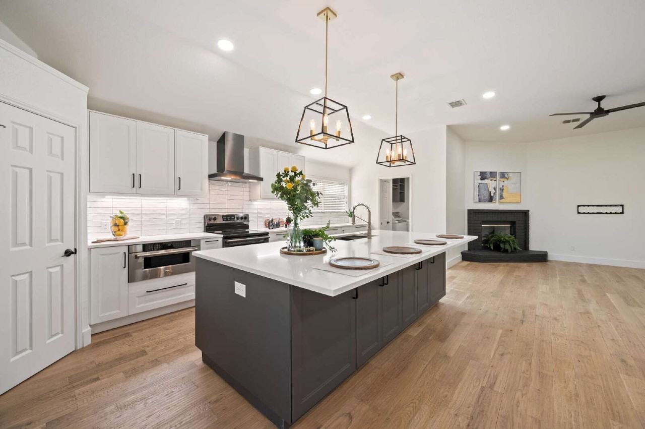 3917 Chisos Rim Trl - Photo 4 of 36