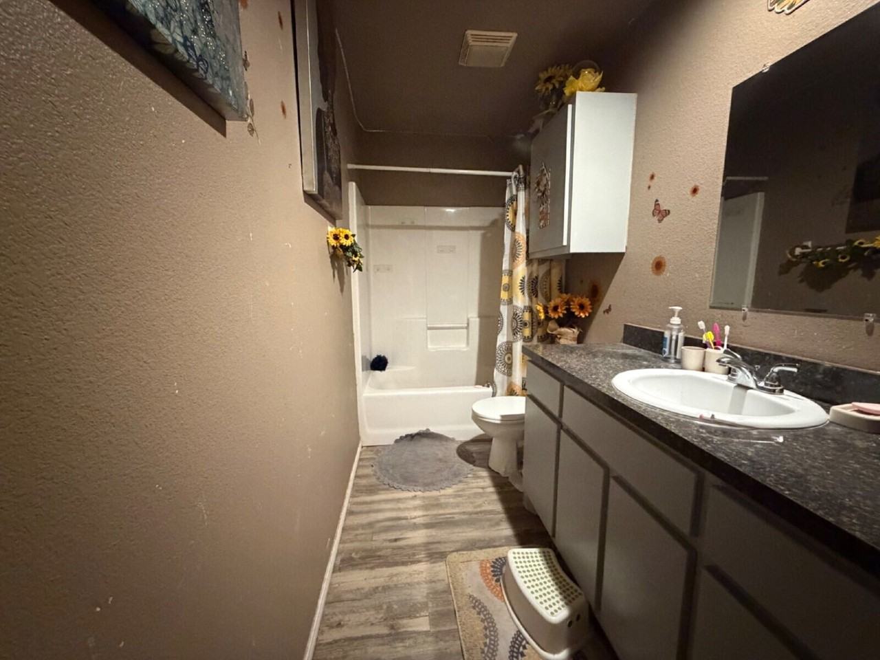 2205 Cedar Ave - Photo 7 of 10