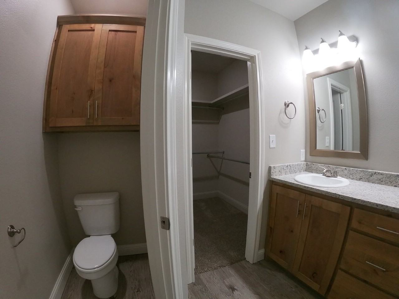 2713 138th St - Photo 6 of 13