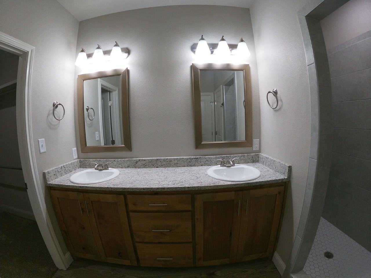 2713 138th St - Photo 7 of 13