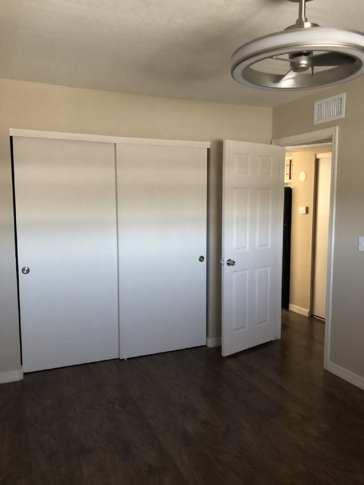 18202 N Cave Creek Rd #229 - Photo 4 of 10