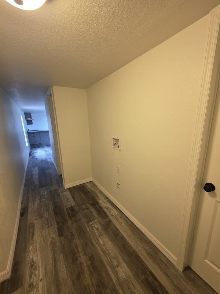 111 8th St Se - Photo 6 of 14