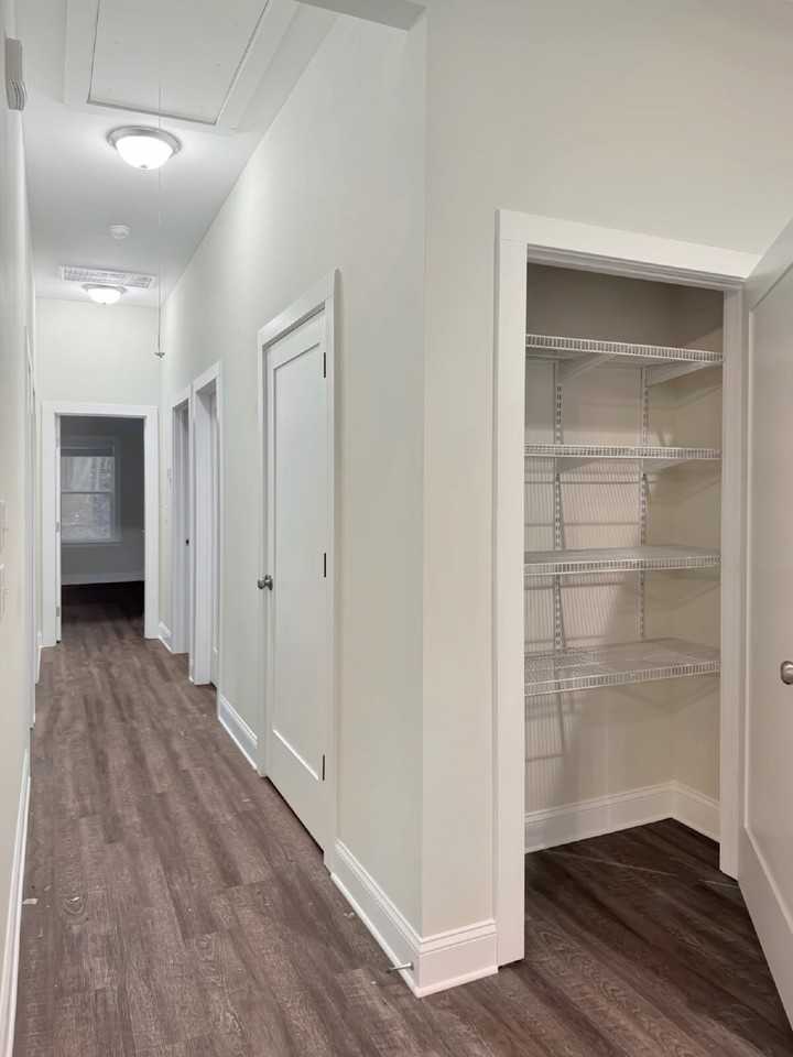 3829 Honeysuckle Rd - Photo 7 of 14