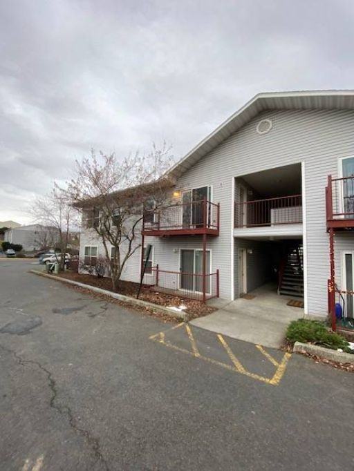 1310 W A St #1 - Photo 5 of 22