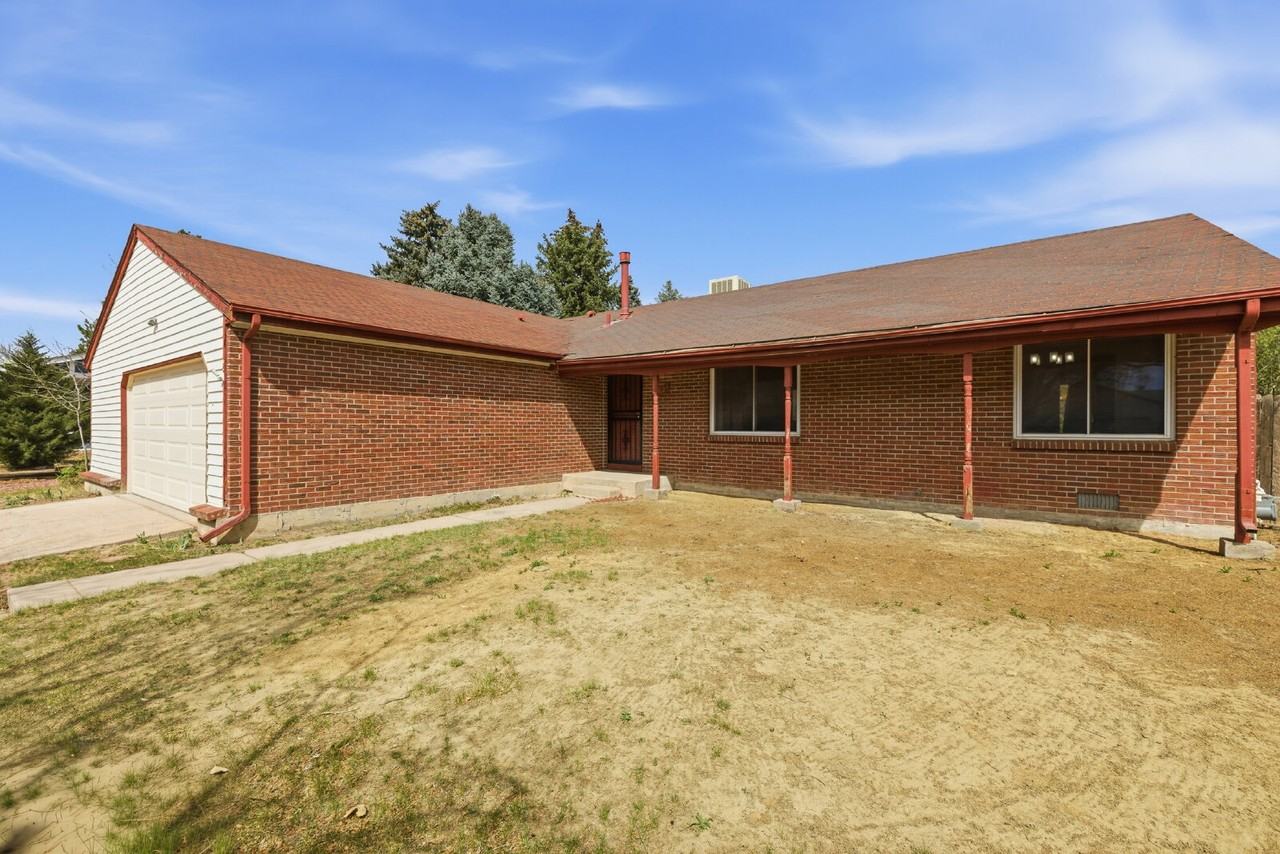 14625 E Stanford Pl - Photo 2 of 22