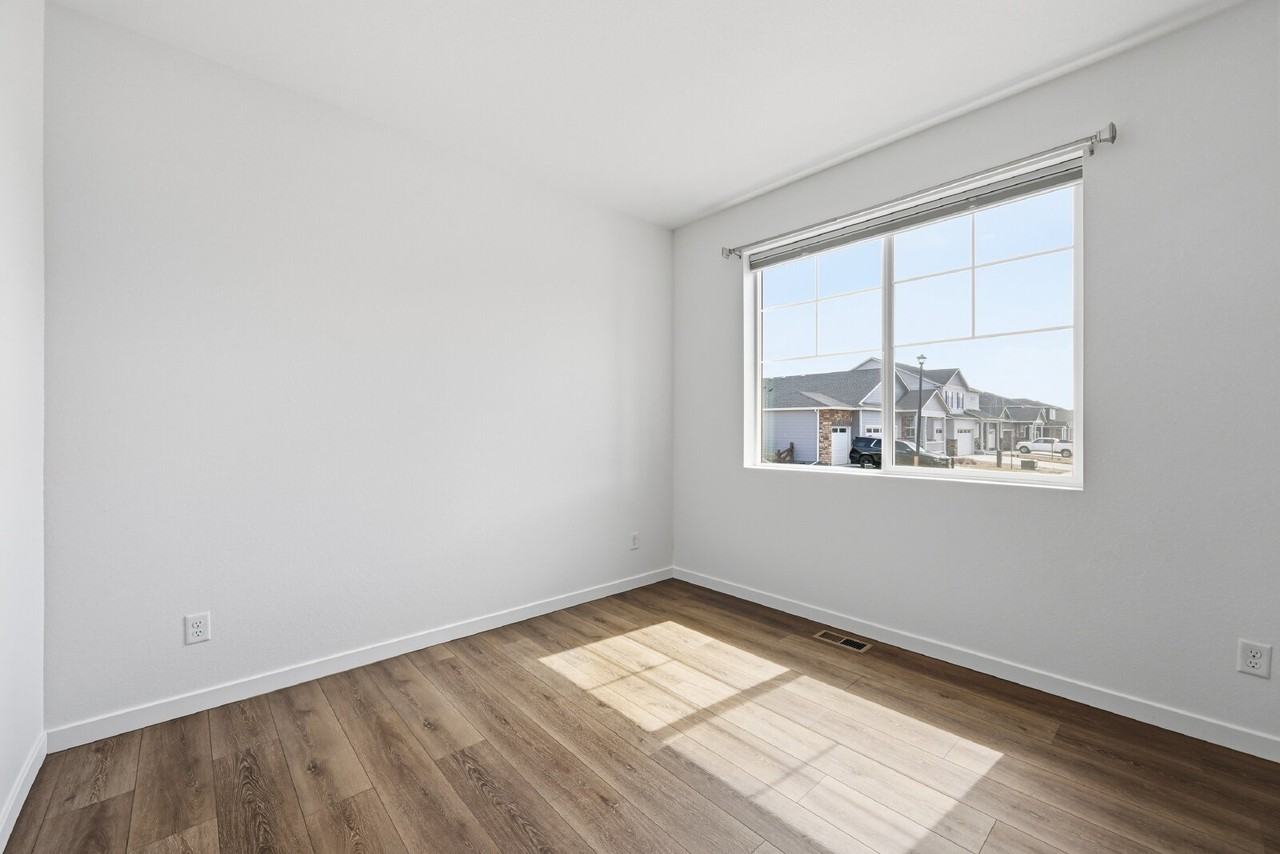 16425 Alpine Sorrel Dr - Photo 3 of 46