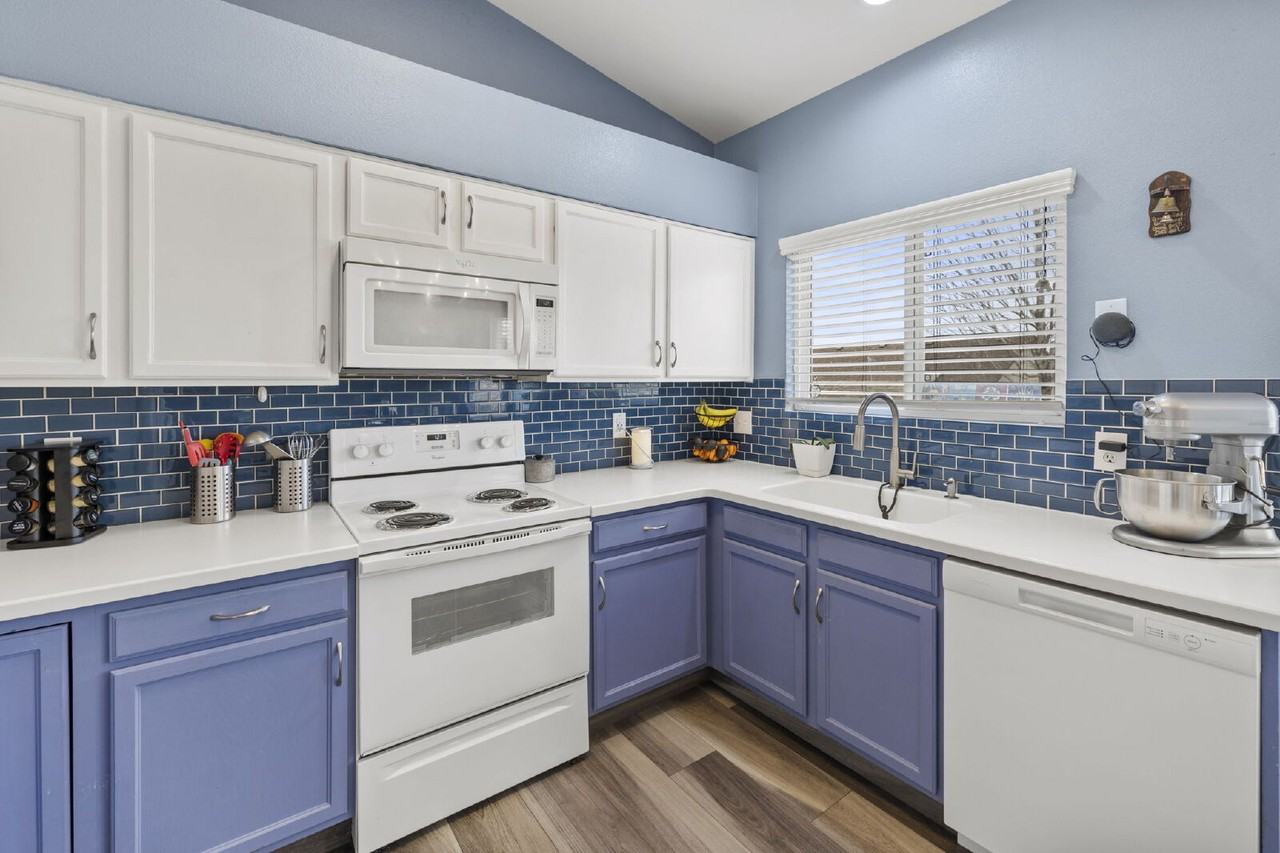 1440 Gumwood Dr - Photo 7 of 41