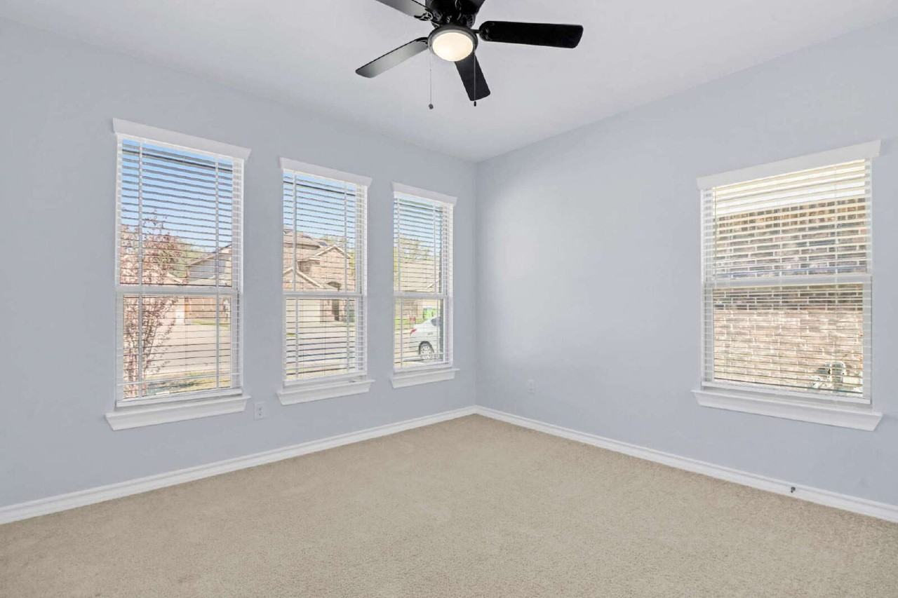 8718 Kallison Arbor - Photo 5 of 36